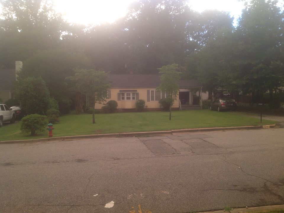 1st image of 132 Ponce De Leon Ave