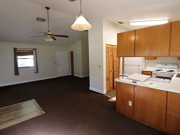 4th image of 1680 Asturias St