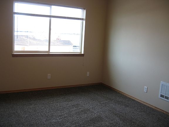 3rd image of 1530 Cooley St APT 14