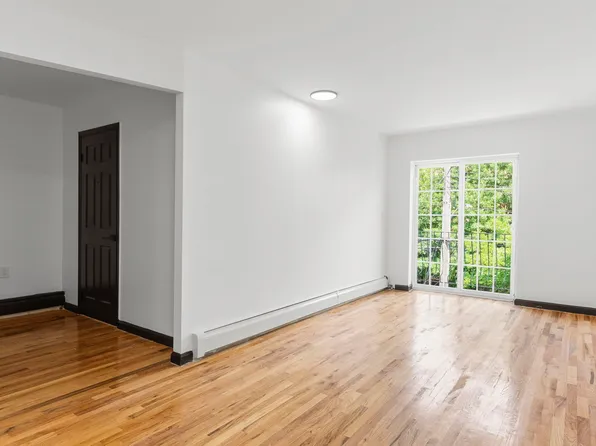 1604 Brooklyn Avenue image 1 of 10