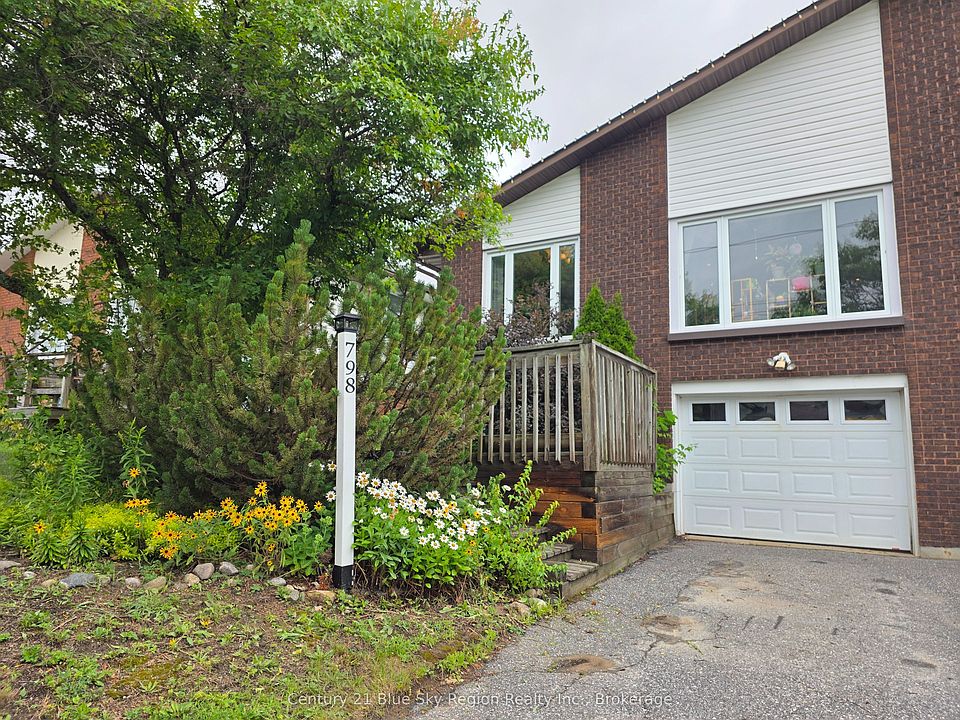 1st image of 798 McKay Ave