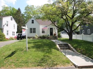 31 Elberta Ave, Trumbull, CT 06611