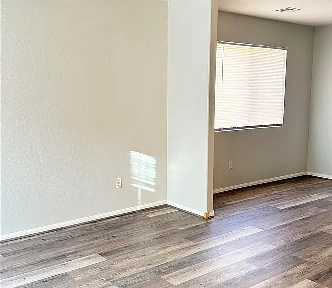 913 Toro Canyon Ln — Photo 10