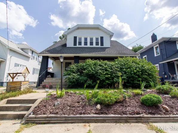 1524 Fremont Ave NW, Grand Rapids, MI 49504