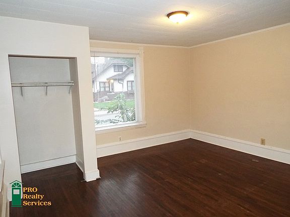 5th image of 4000 Fremont Ave N