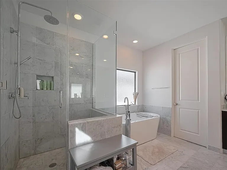 3940 Feagan St — Photo 42