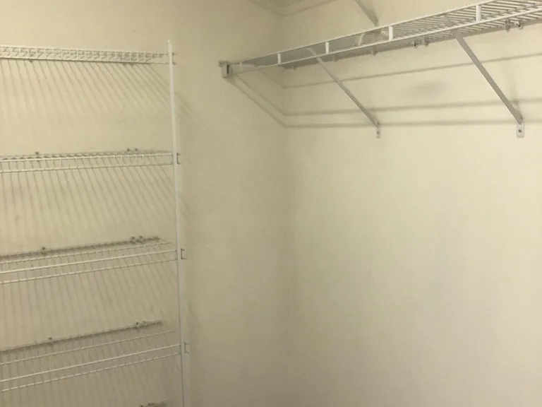 2527 Emerson Dr — Photo 18
