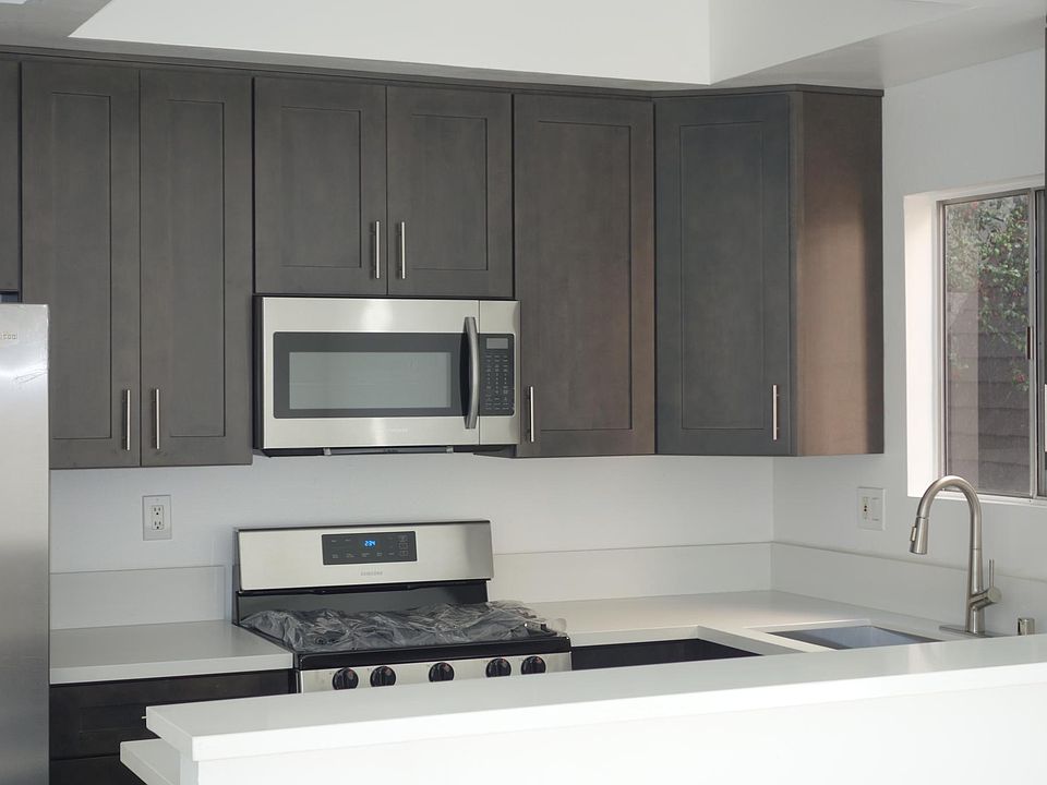 1st image of 11862 Iowa Ave APT 3