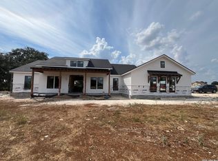 213 Lucky Ridge, Bandera, TX 78003