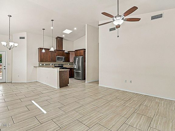 4th image of 6409 Tama St