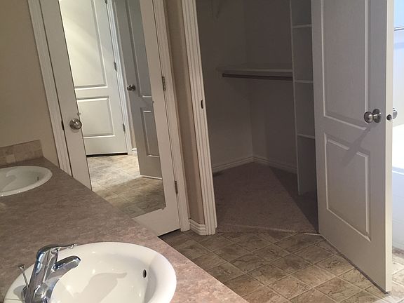 5th image of 1419 Bradley St