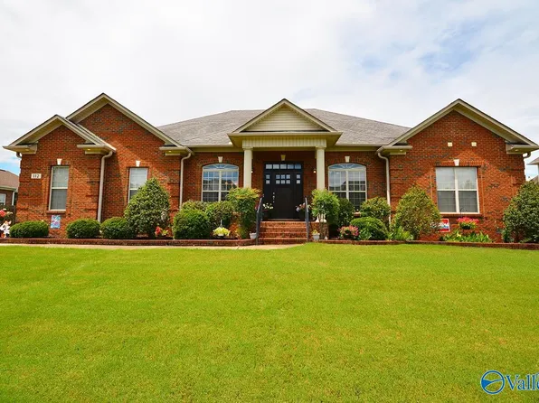 112 Litespeed Ln SW, Huntsville, AL 35824