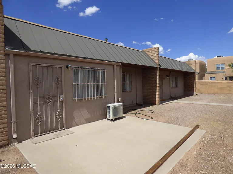 1029 E Irwin Pl #A — Photo 29