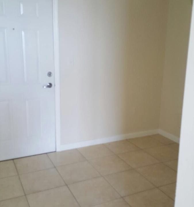 1st image of 1 Glen Royal Pkwy Floor 9