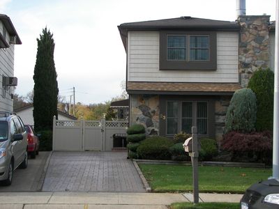 23 Vineland Ave, Staten Island, NY, 10312