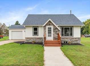 305 Prentice St S, Clayton, WI 54004