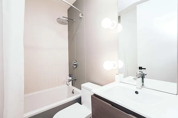 Rented by Nooklyn NYC LLC | media 8