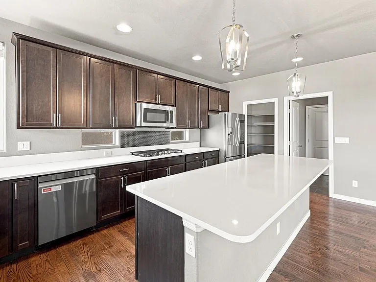 7646 Bigtooth Maple Dr — Photo 11