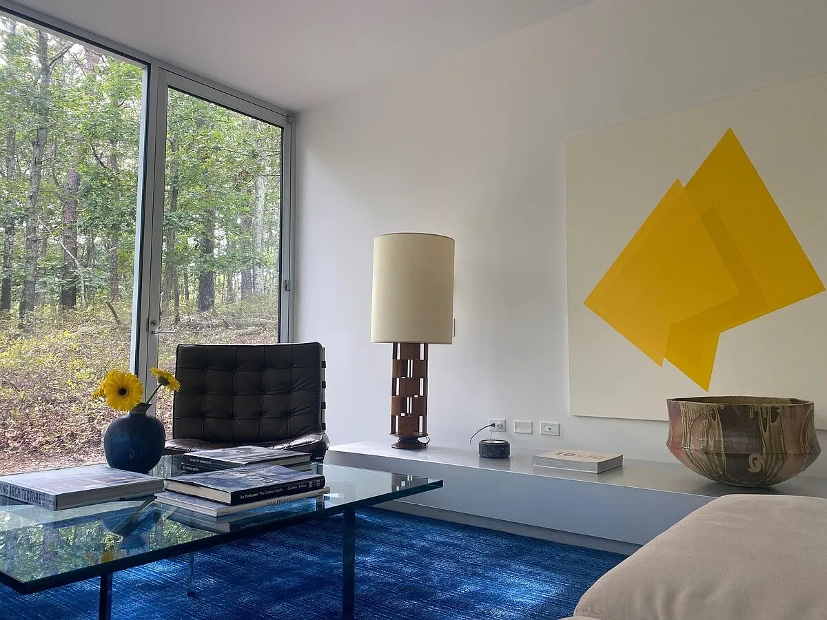 A modern masterpiece, The Glass House Hamptons. — Photo 3
