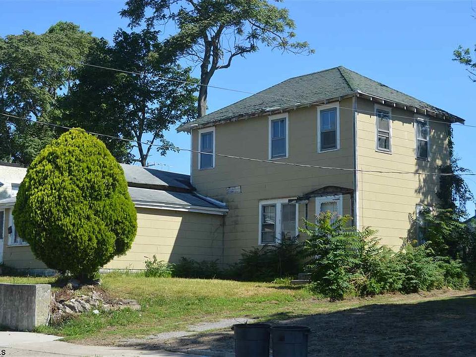 2nd image of 2 E Edgewater Ave