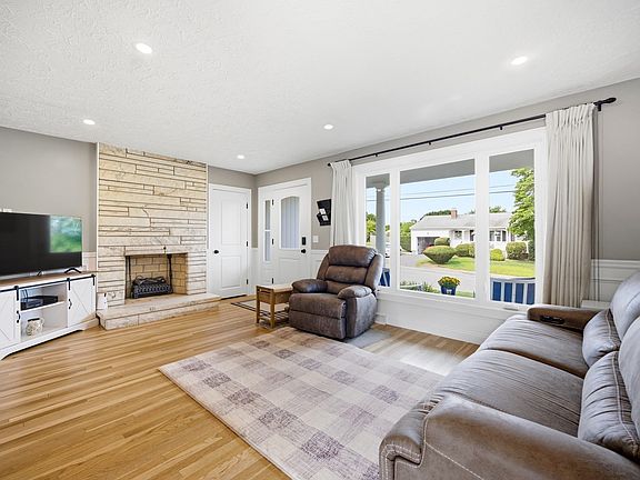 5th image of 169 Raven Rd