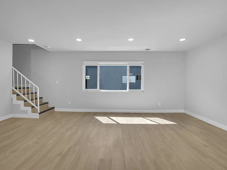 862 W. Mines Avenue — Photo 20