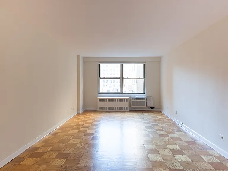 210 W 89th St #9N — Photo 3