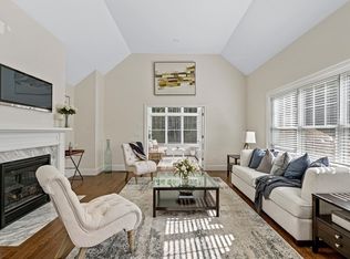 26 Weber Farm Rd #26, Wrentham, MA 02093