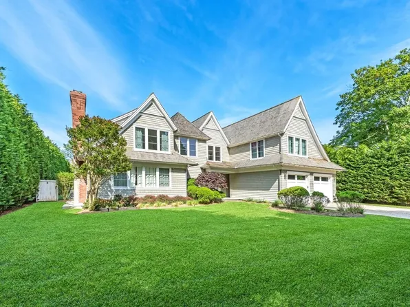https://photos.zillowstatic.com/fp/bd386f313b4892d0ebf2914ed7718486-p_e.webp