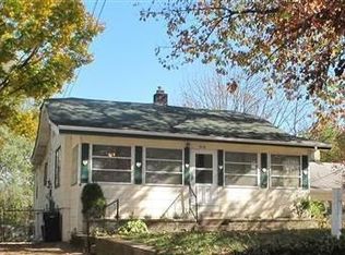 2152 N Warson Rd, Saint Louis, MO 63114