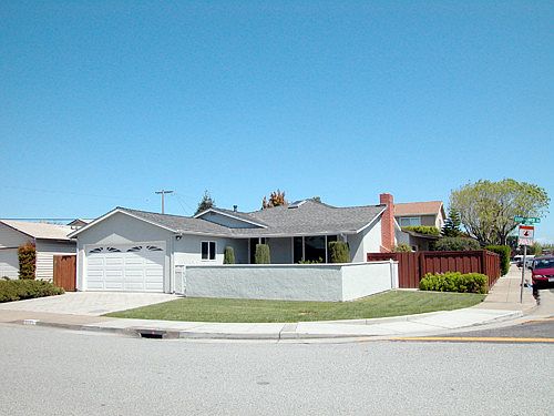 1st image of 1697 Eisenhower St