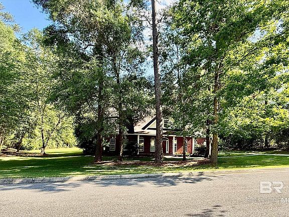 4th image of 154 Brooks Blvd