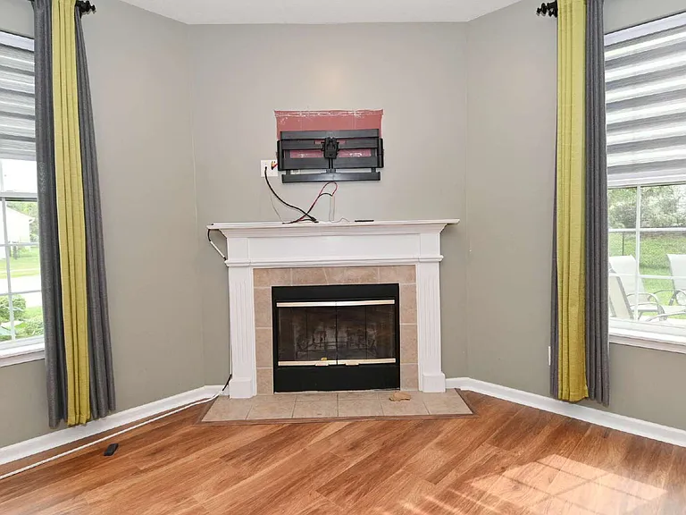 8405 Swift Ct — Photo 10