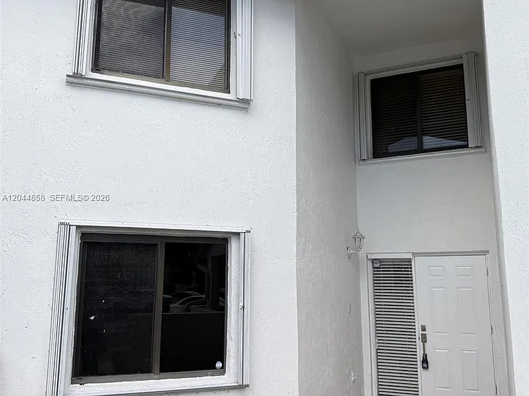 9686 SW 138th Ave #9686 — Photo 2