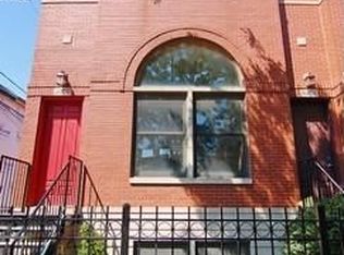 2006 W Crystal St, Chicago, IL 60622