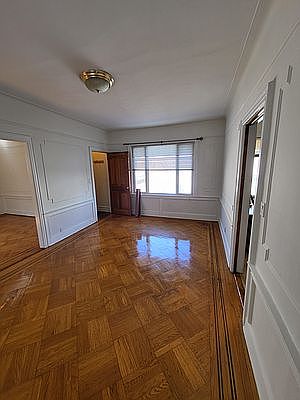 3rd image of 7511 Narrows Ave Floor 2