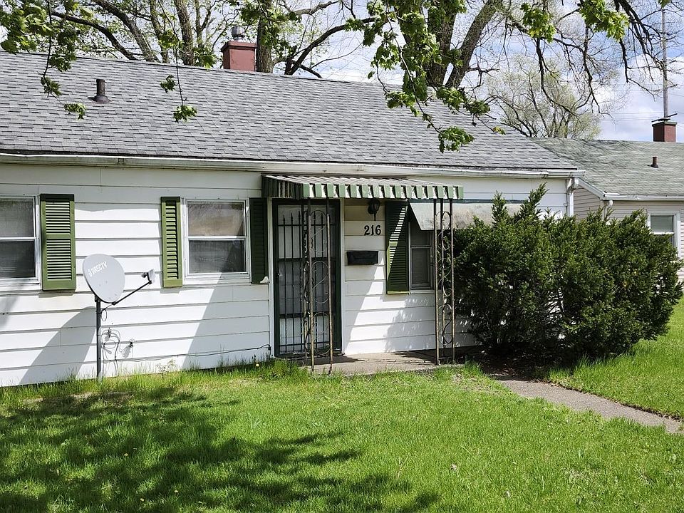 1st image of 216 Johnson St