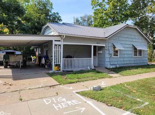 413 S Weller St, Ottumwa, IA 52501