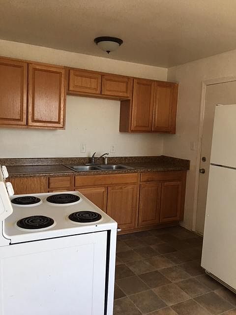 1st image of 1507 Stewart Ave
