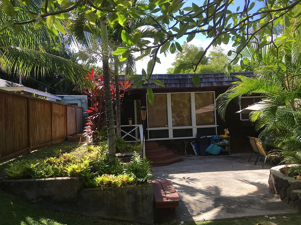 160B Haokea Dr #B