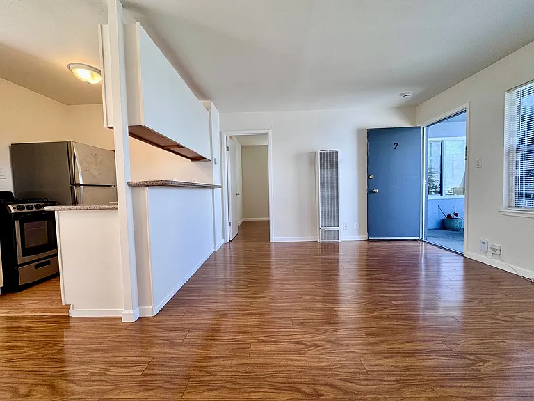 1643 Prince St — Photo 11