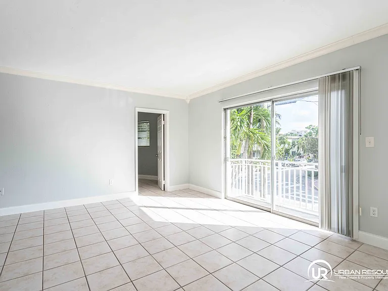 7640 Carlyle Ave #7A — Photo 8