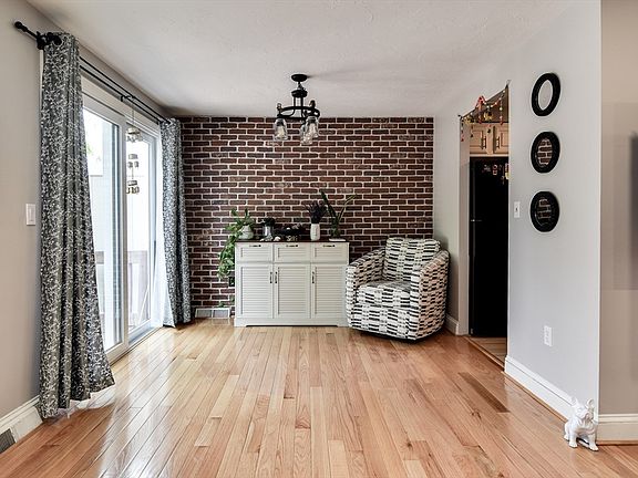 4th image of 43 Curtis Ave APT B