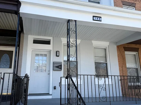 768 S 52nd St, Philadelphia, PA 19143