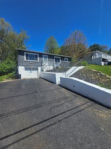916 Neal Rd, Endicott, NY, 13760