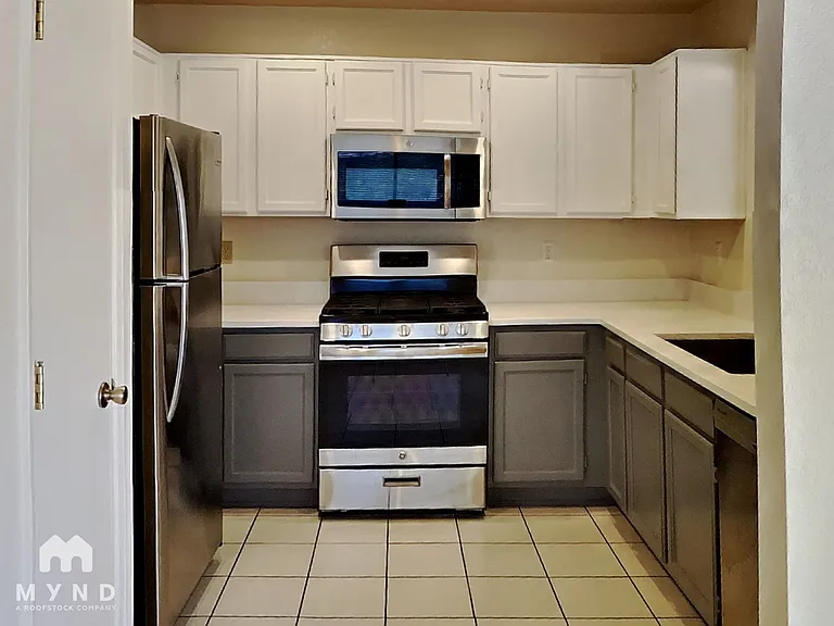 2966 W Country Meadow Dr — Photo 5