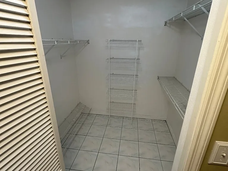 365 Island Oaks Pl — Photo 20