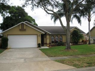 872 Brookview Ln, Rockledge, FL 32955