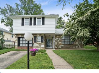 108 Cliffwood Rd, Philadelphia, PA 19115