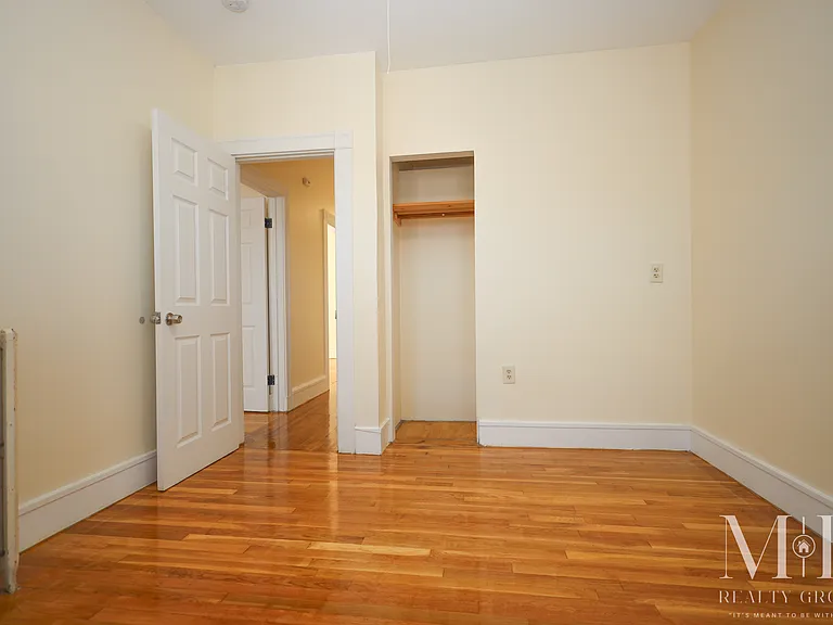 110 Murdock St #2 — Photo 11